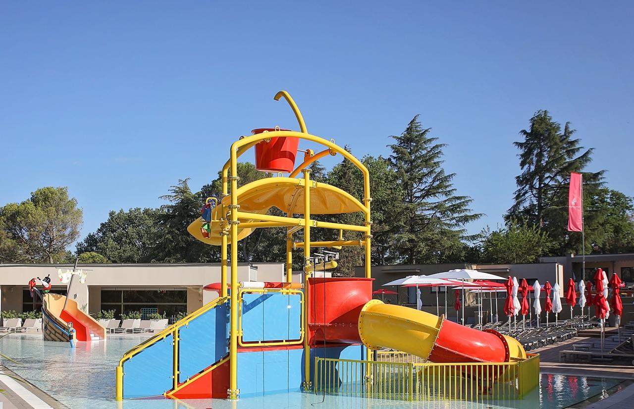 Hotel Garden Park Plava Laguna 4*